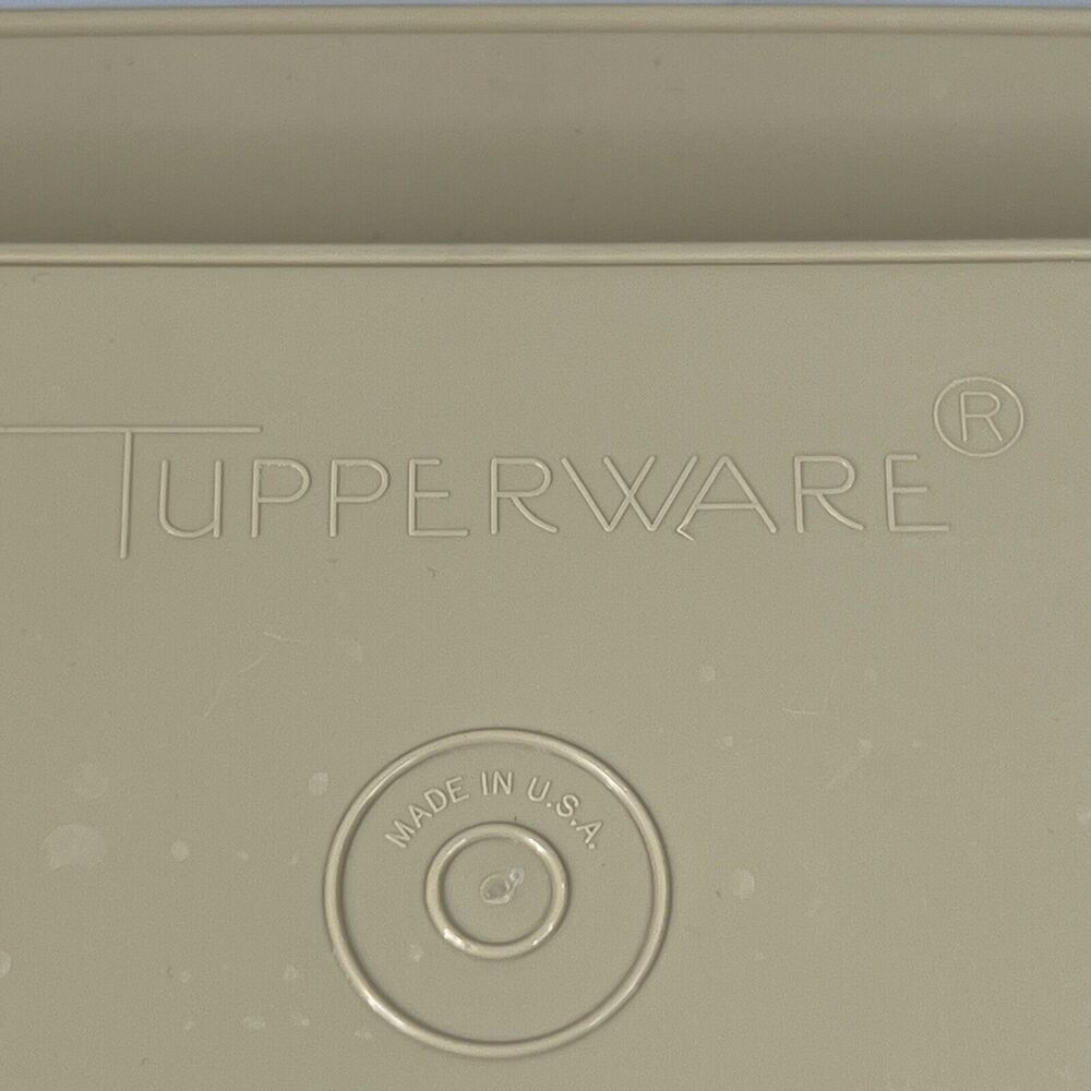 Vintage Original Tupperware Deviled Egg Carrier / Holder - Harvest Gold - Picture 3 of 10